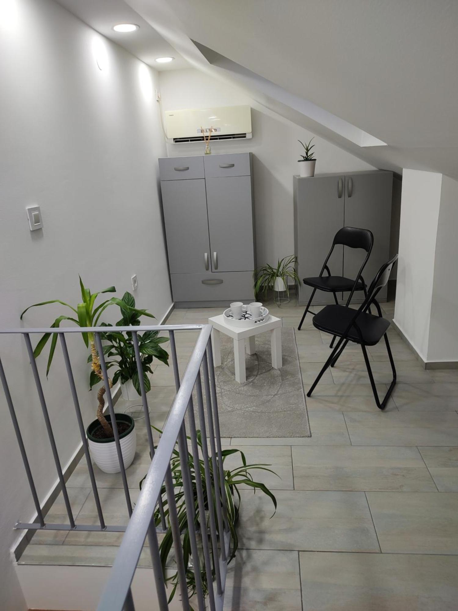 Twowheels Apartment - Apartment With Bicycles Нови Сад Екстериор снимка